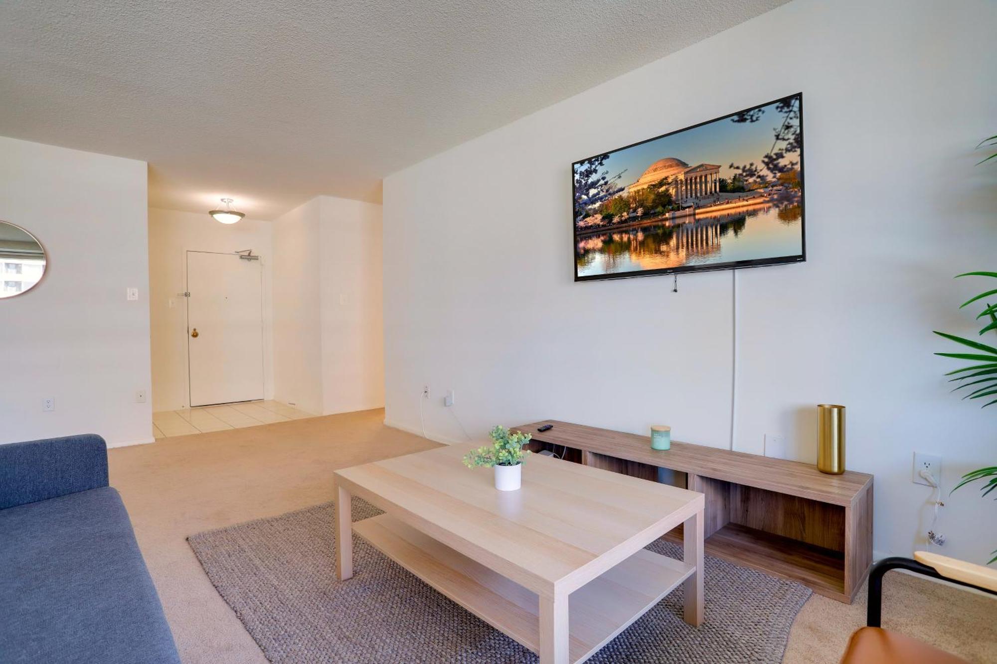 Fantastic 2 Bedroom Apartment With Gym At Arlington Esterno foto