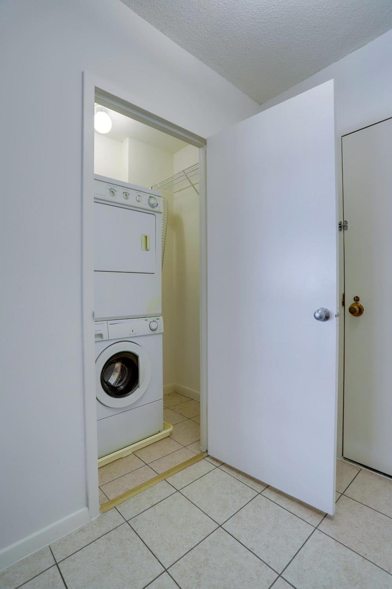 Fantastic 2 Bedroom Apartment With Gym At Arlington Esterno foto