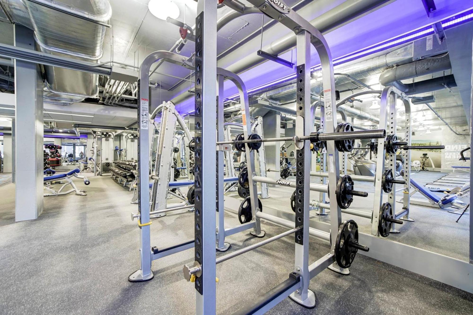 Fantastic 2 Bedroom Apartment With Gym At Arlington Esterno foto