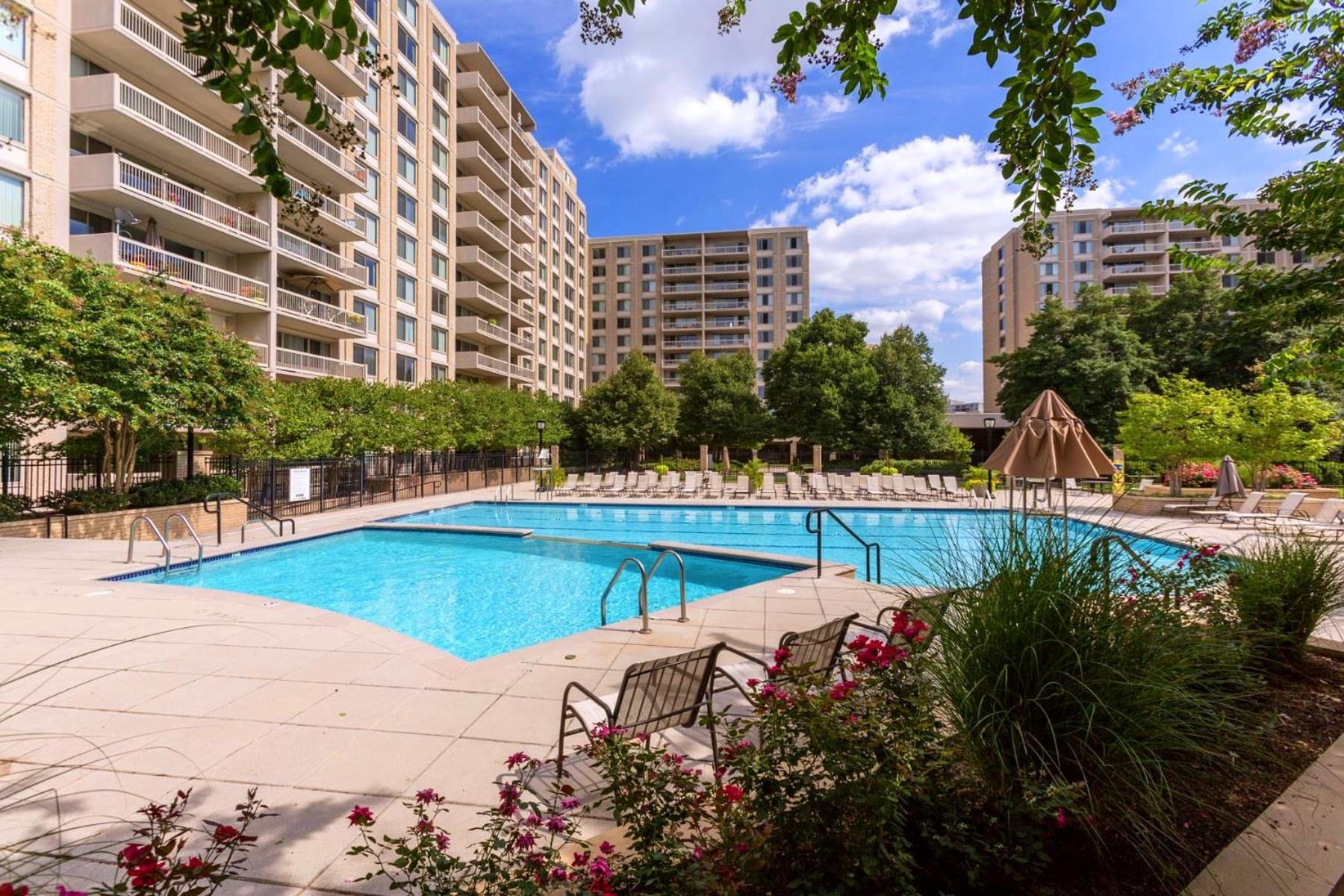 Fantastic 2 Bedroom Apartment With Gym At Arlington Esterno foto